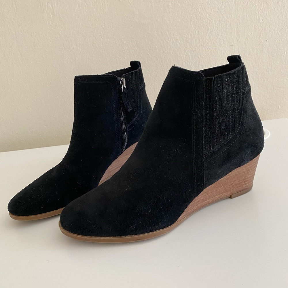 Franco Sarto | Black Suede Wedge Bootie | Womens Size 8.5